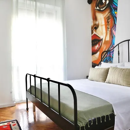 Hanna 520 R1 Guest house Tirana